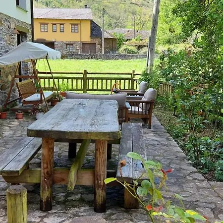 Casa Muniellos *
